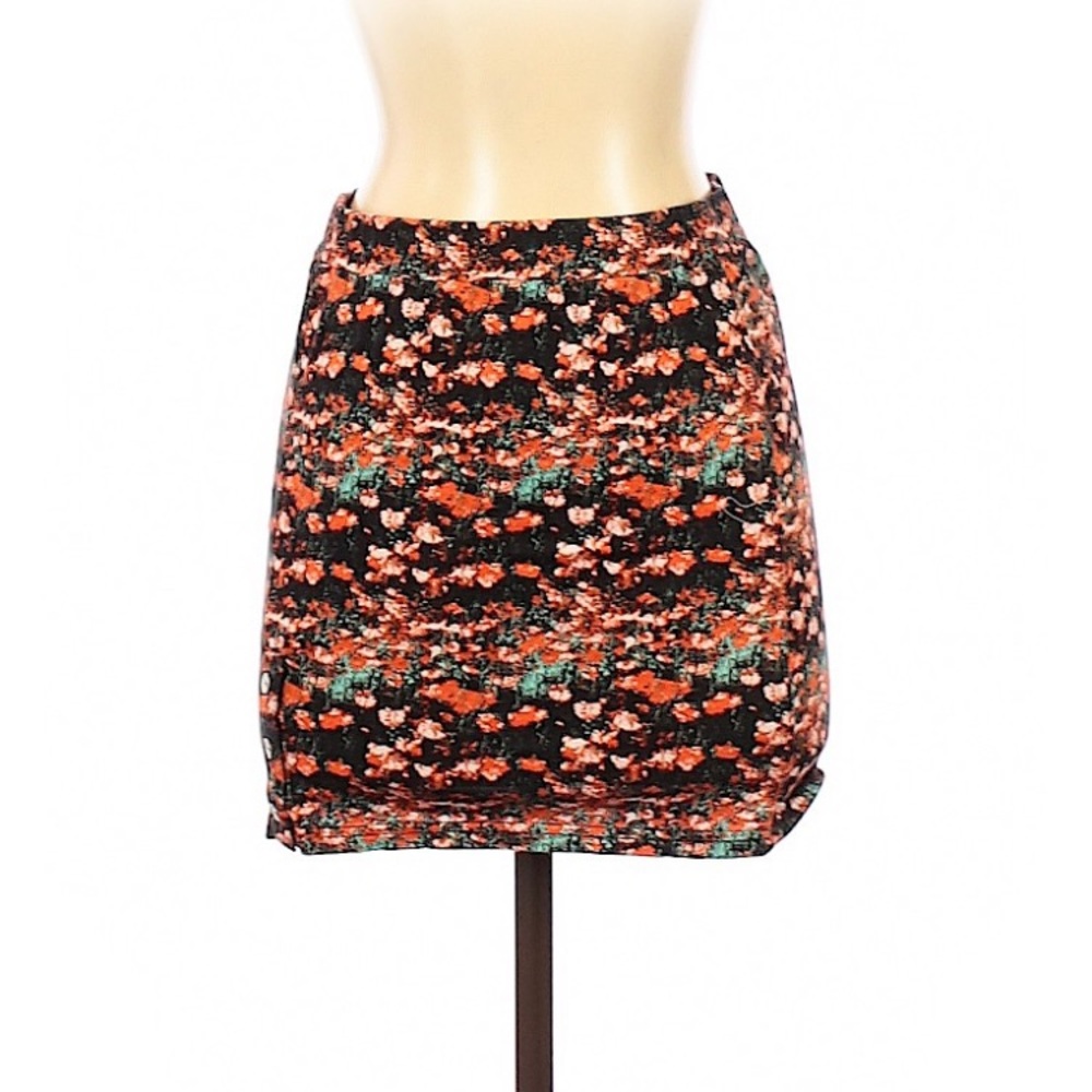 Volcom casual skirt